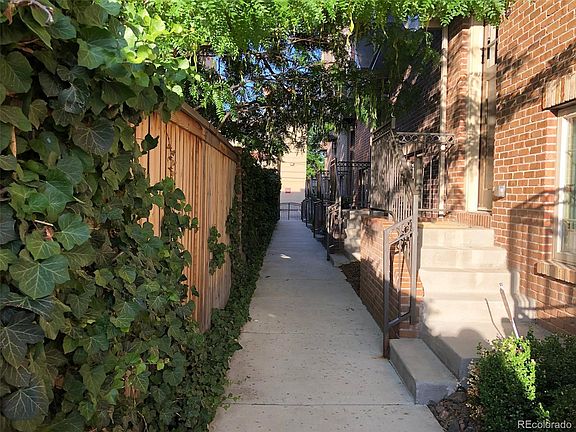 2nd image of 930 S Pearl St #106