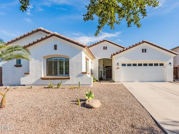 2867 E Courtney Street, Gilbert, AZ 85298