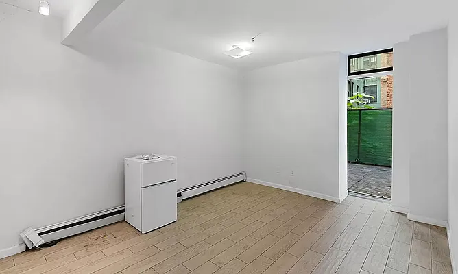 Rented by REAL New York | media 45