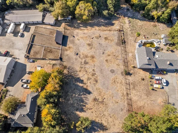 6560 Crow Canyon Rd, Castro Valley, CA 94552