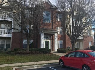 8204 Blue Heron Dr APT 2D, Frederick, MD 21701