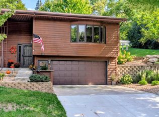 1202 Oak Dr, Montevideo, MN 56265