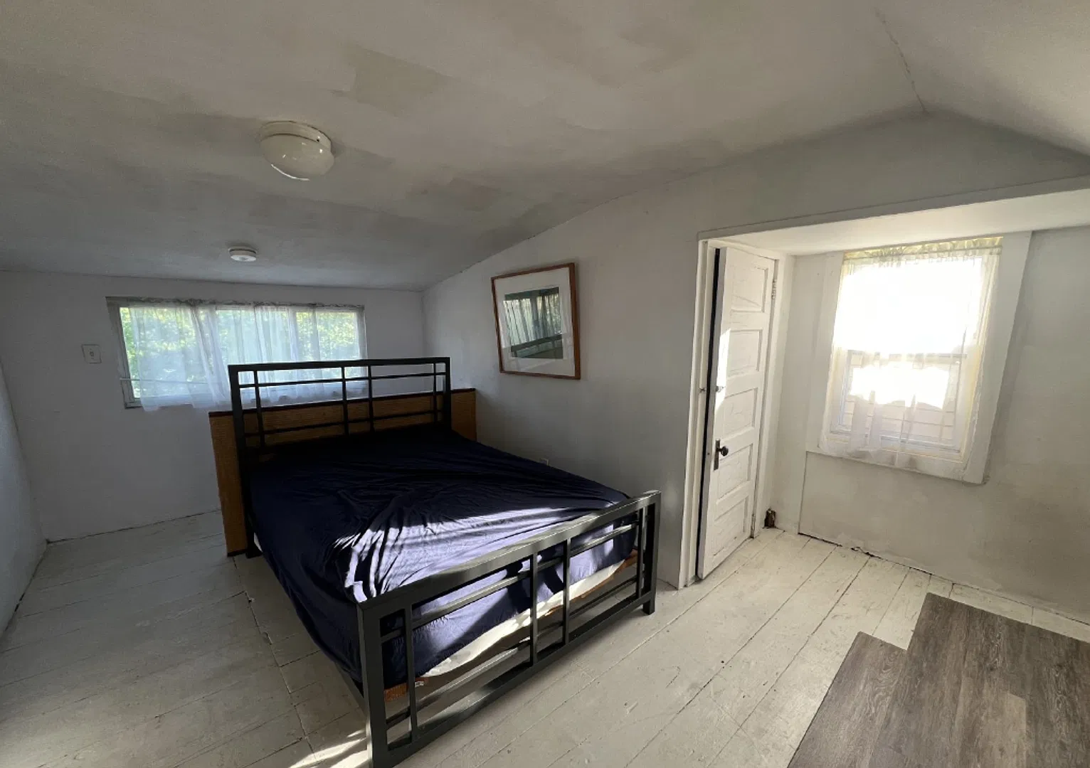 Available Now! One Of A Kind Home In Easton! — Photo 4