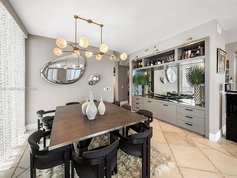 5801 Collins Ave #Penthouse 1600 — Photo 31