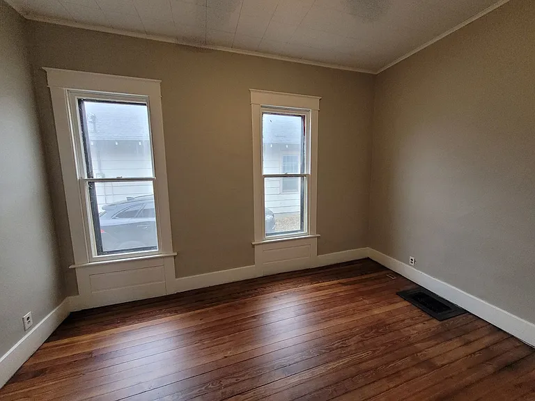 1009 Otto Ct — Photo 10