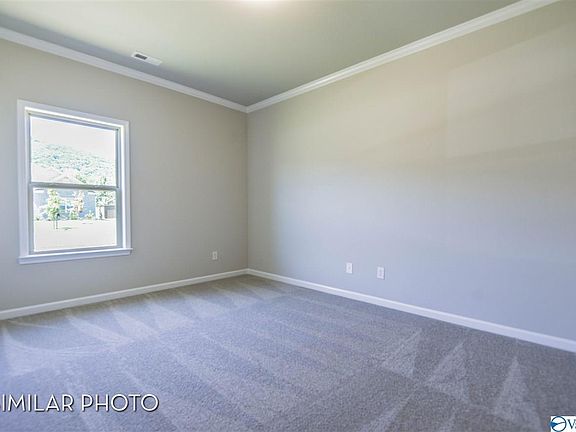 3rd image of 116 Edmund Cir