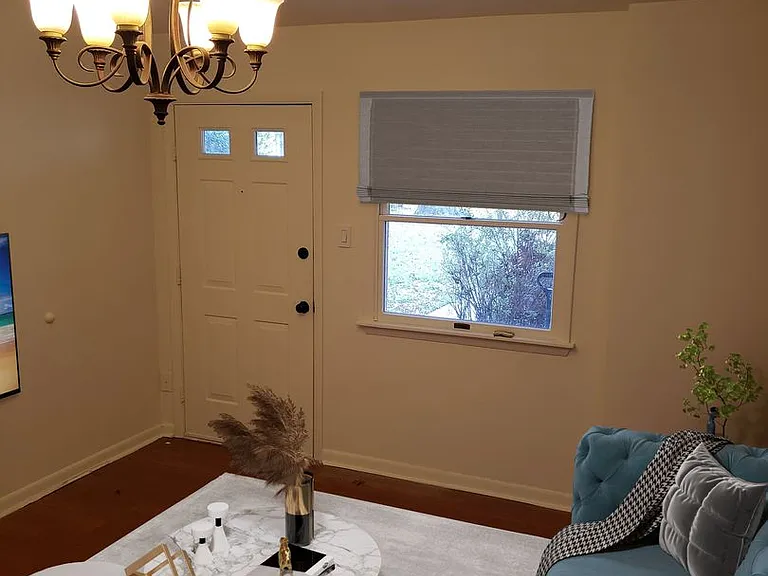 2042 Lenhart Rd — Photo 1