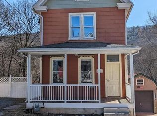 136 South St, Jim Thorpe, PA