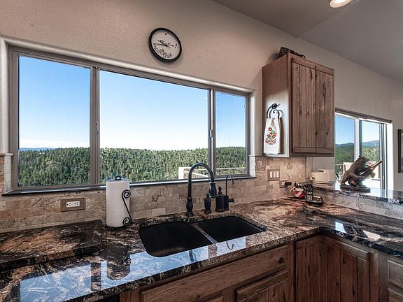 4th image of 138 Buena Vista Dr