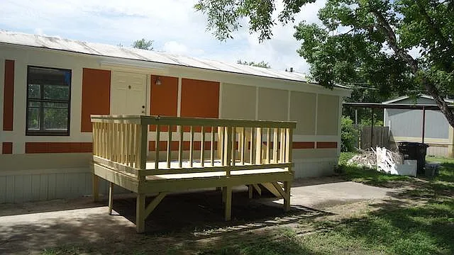 3 bed, 1064 sqft, $1,295 — Photo 3