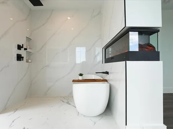 29 Woodford St #1, Dorchester, MA 02125