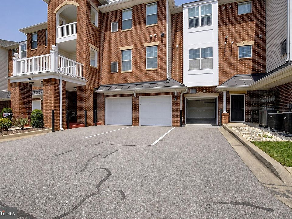 1st image of 1403 Wigeon Way Unit 302