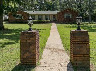 58 Scotland Dr, Scottsboro, AL 35769