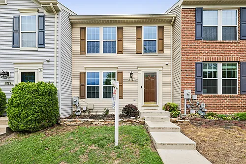 8727 Thornbrook Dr Photo 1