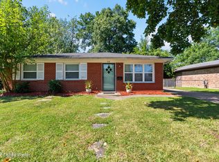 218 Mackie Ln, Louisville, KY 40214