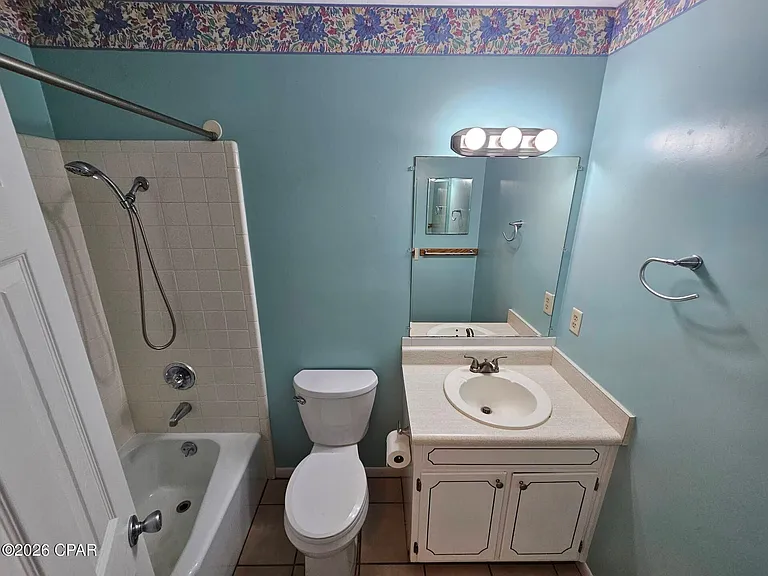 221 Viola Ave — Photo 18
