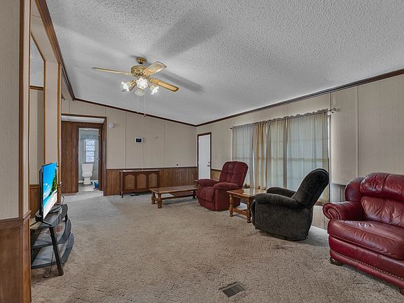 4th image of 3659 Peavine Rd