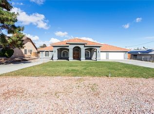 18724 Danbury Ave, Hesperia, CA 92345