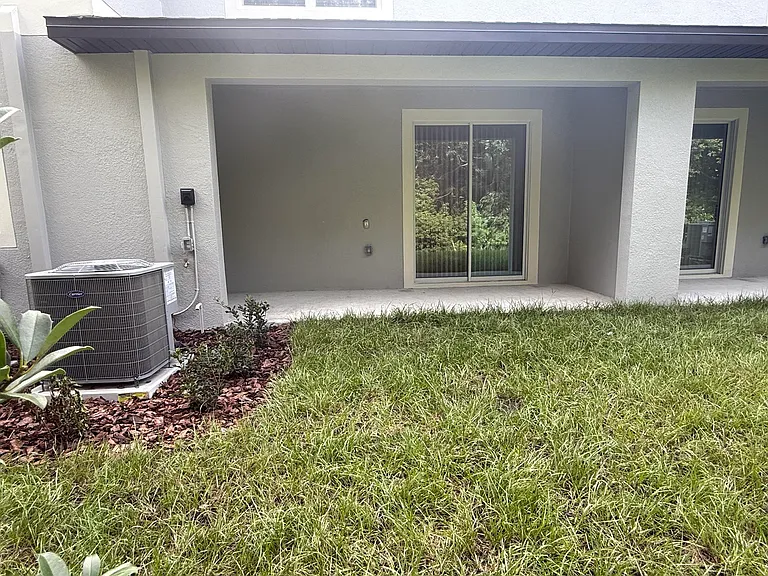 10142 Trumpet Honeysuckle Way — Photo 42