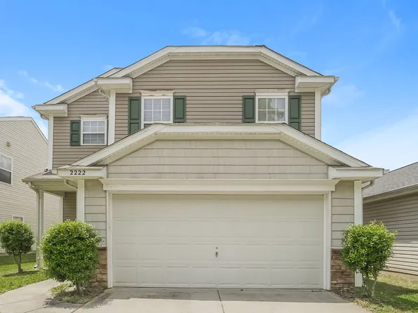 2222 Buckleigh Dr, Charlotte, NC 28215