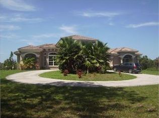 765 23rd St SW, Naples, FL 34117