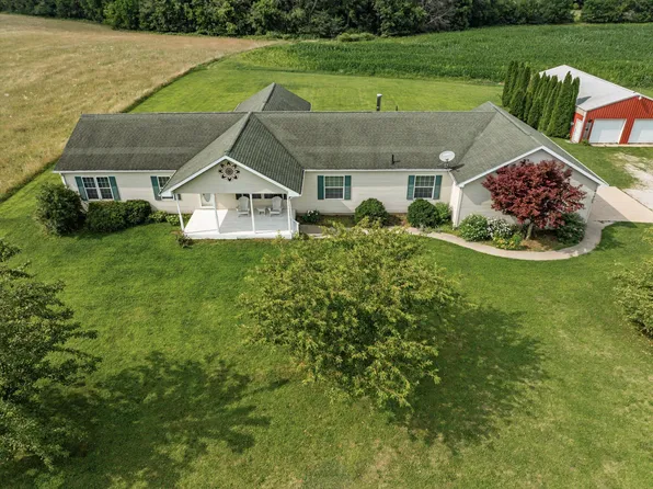 62905 Highfield Rd, Cassopolis, MI 49031