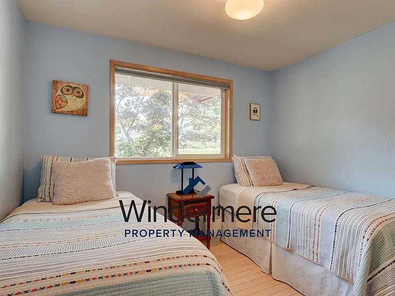 508 Grandview Dr — Photo 13