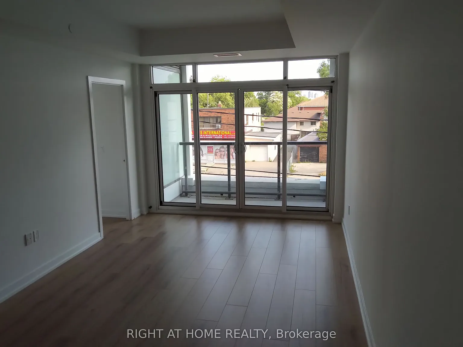 3 bed, $3,400 — Photo 2