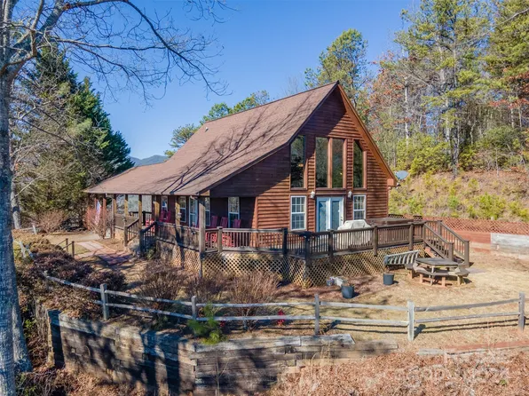 670 Tahlfield Rd, Sylva, NC 28779
