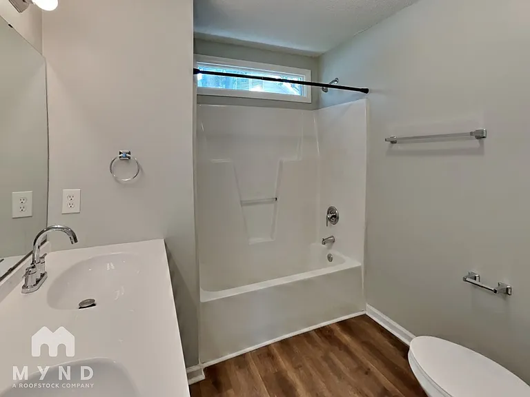 2209 Maybrook Dr — Photo 14