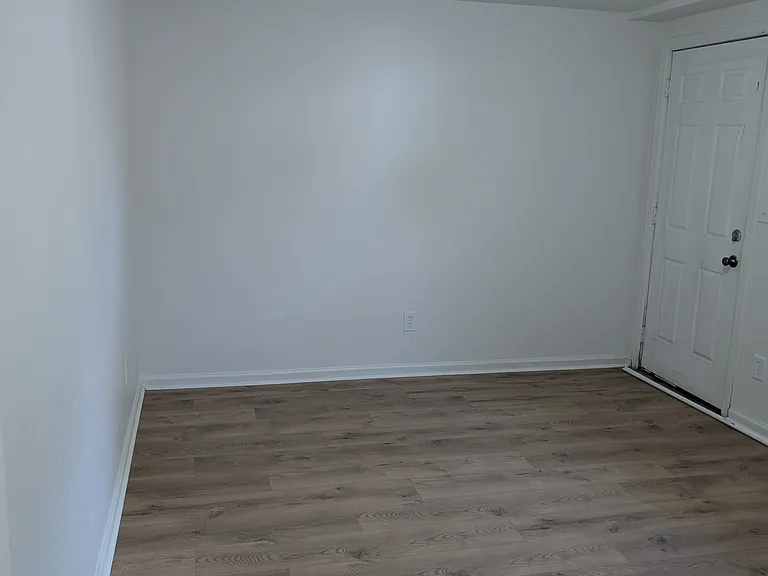 3187 W Center Ave — Photo 17