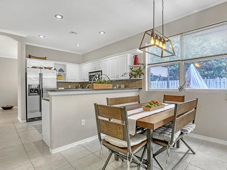 10751 Oak Bend Way — Photo 12