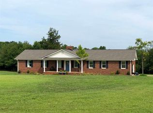 1040 Woods Chapel Rd, Duncan, SC 29334