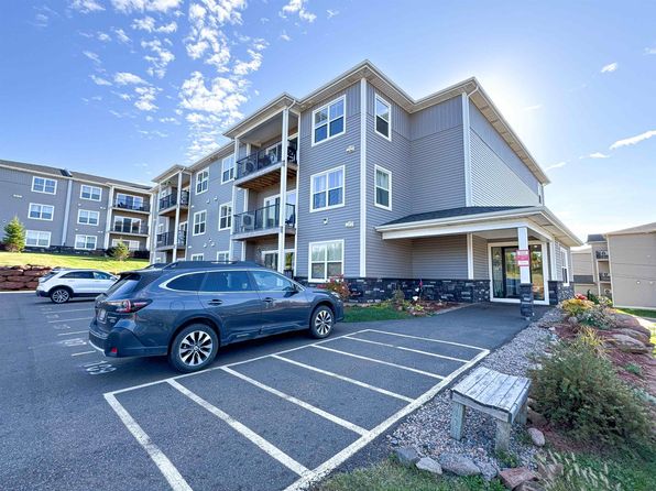 210 Shakespeare Dr #108, Stratford, PE C1B 4B7