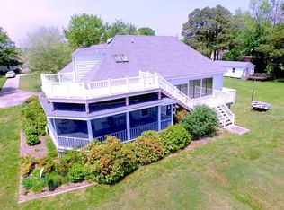 3023 Fleeton Rd, Reedville, VA 22539