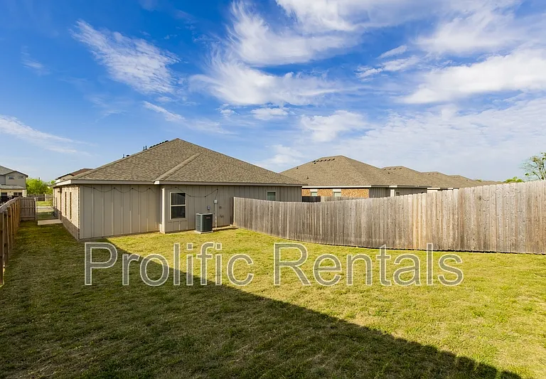 3505 Abraham Dr #2 — Photo 25