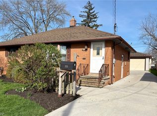355 Gayle Dr, Sheffield Lake, OH