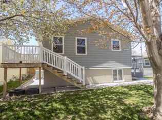 1205 Logan St, Holdrege, NE 68949