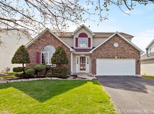 1N298 Purnell St, Carol Stream, IL 60188