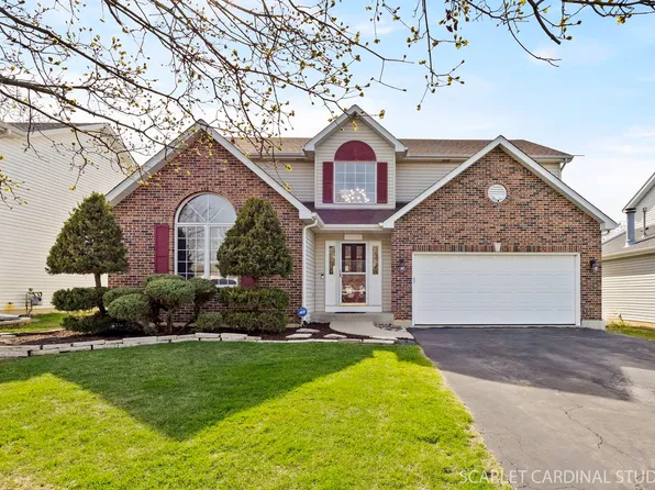 1N298 Purnell St, Carol Stream, IL 60188