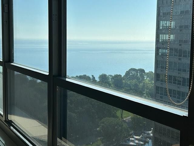 1st image of 3550 N Lake Shore Dr APT 2525