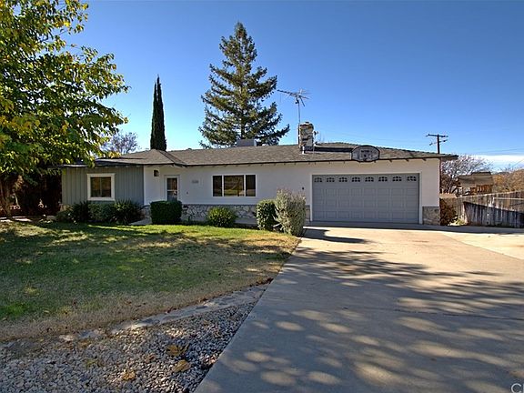 2nd image of 11854 Cornell Ln