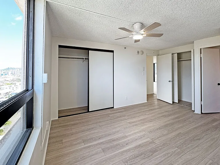 2724 Kahoaloha Ln #2007 — Photo 12
