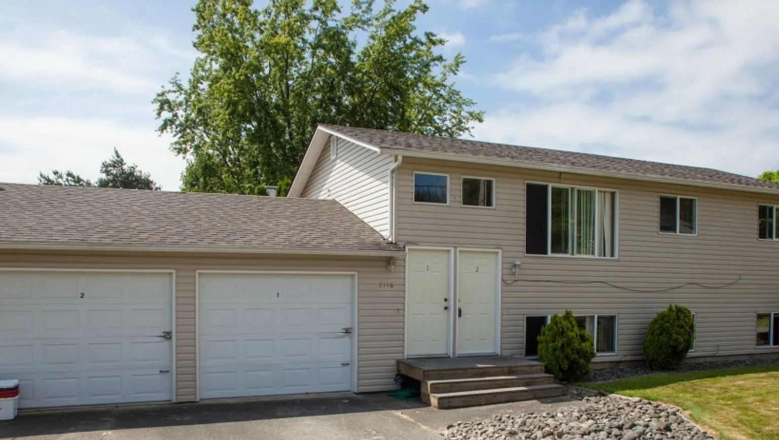 2116 Mill Ave — Photo 1