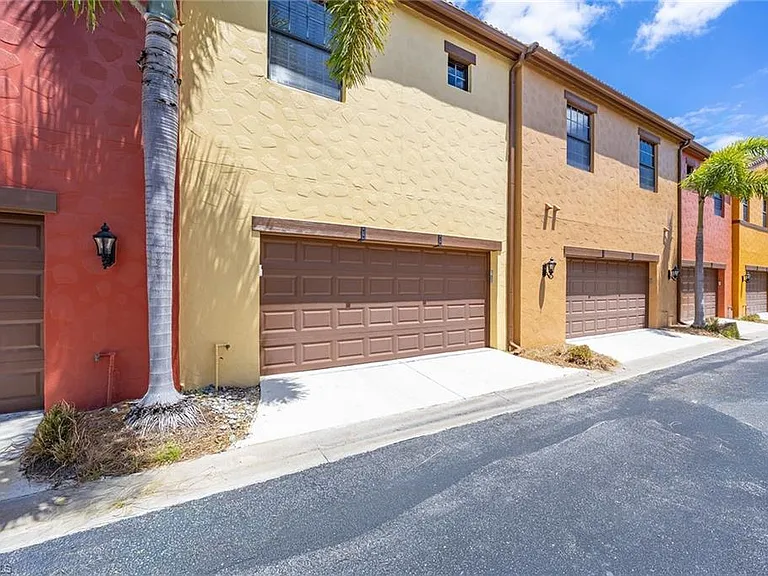 8986 Cambria Cir #2204 — Photo 24