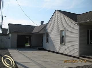 2nd image of 14824 Burr St