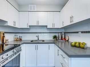 550 Jarvis St, Toronto, ON M4Y 2H9