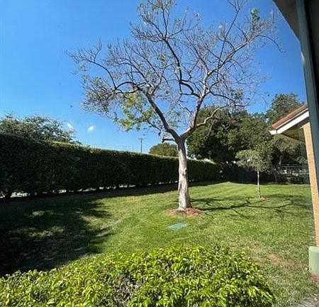 2nd image of 726 NW 91st Ter