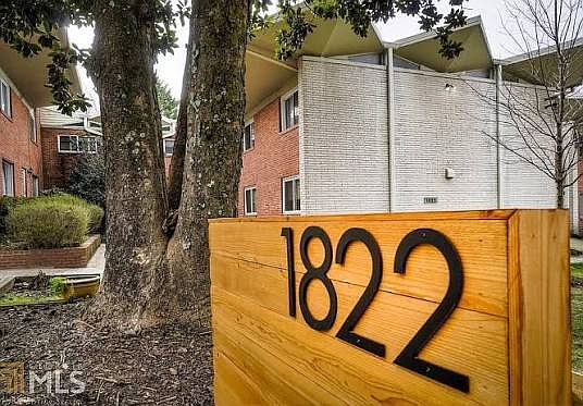 1st image of 1822 N Rock Springs Rd NE APT 10