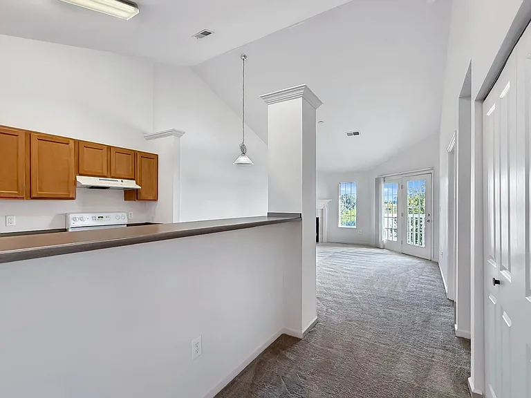 703 Beachfront Dr — Photo 23